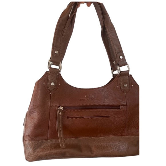 Stone Mountain Accessories Handbags - EUC - Stone Mountain Adelaide Handbag